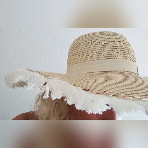 KENDALL+ KYLIE Natural Paper Straw Summer Hat with Fringe main image 7